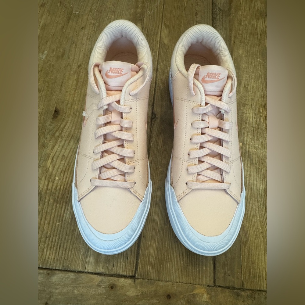 New Nike Court Legacy Lift Women's $95 Size 11 Washed Coral/Apricot Agate/White - Picture 4 of 10